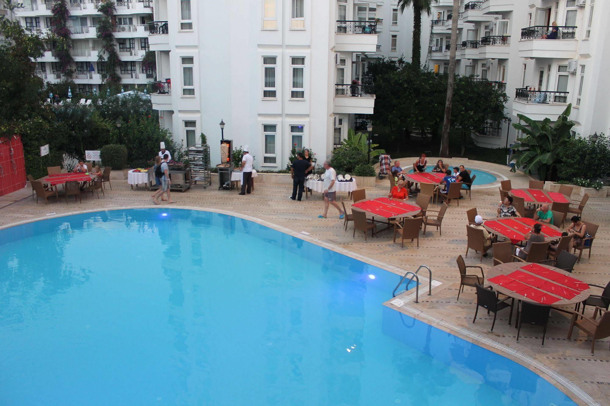 Xeno Hotels Club Mare Kargicak  Buitenkant foto