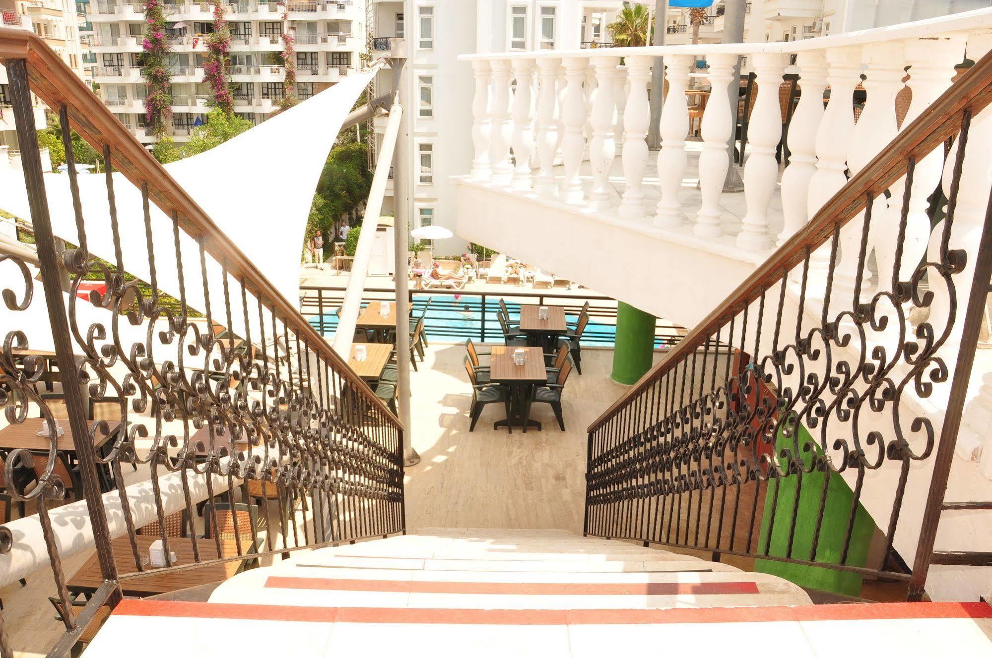 Xeno Hotels Club Mare Kargicak  Buitenkant foto